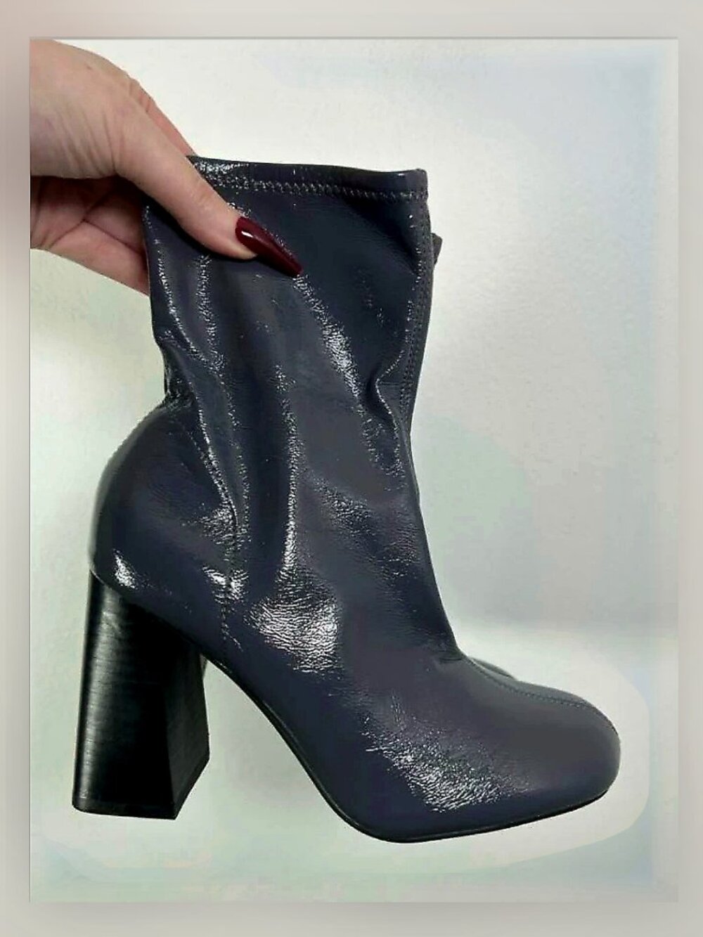 TopShop Brody Faux Patent Leather Pull On Block Heel Boots Women Size US 6.5